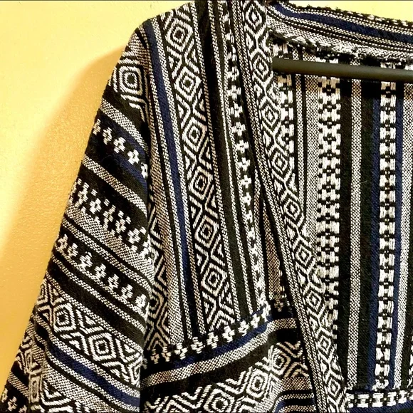 Traditional Thai open front woven cotton jacket - Picture 4 of 7